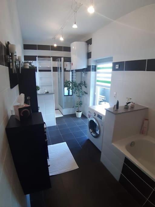 Bello Apartamento Graben-Neudorf 外观 照片